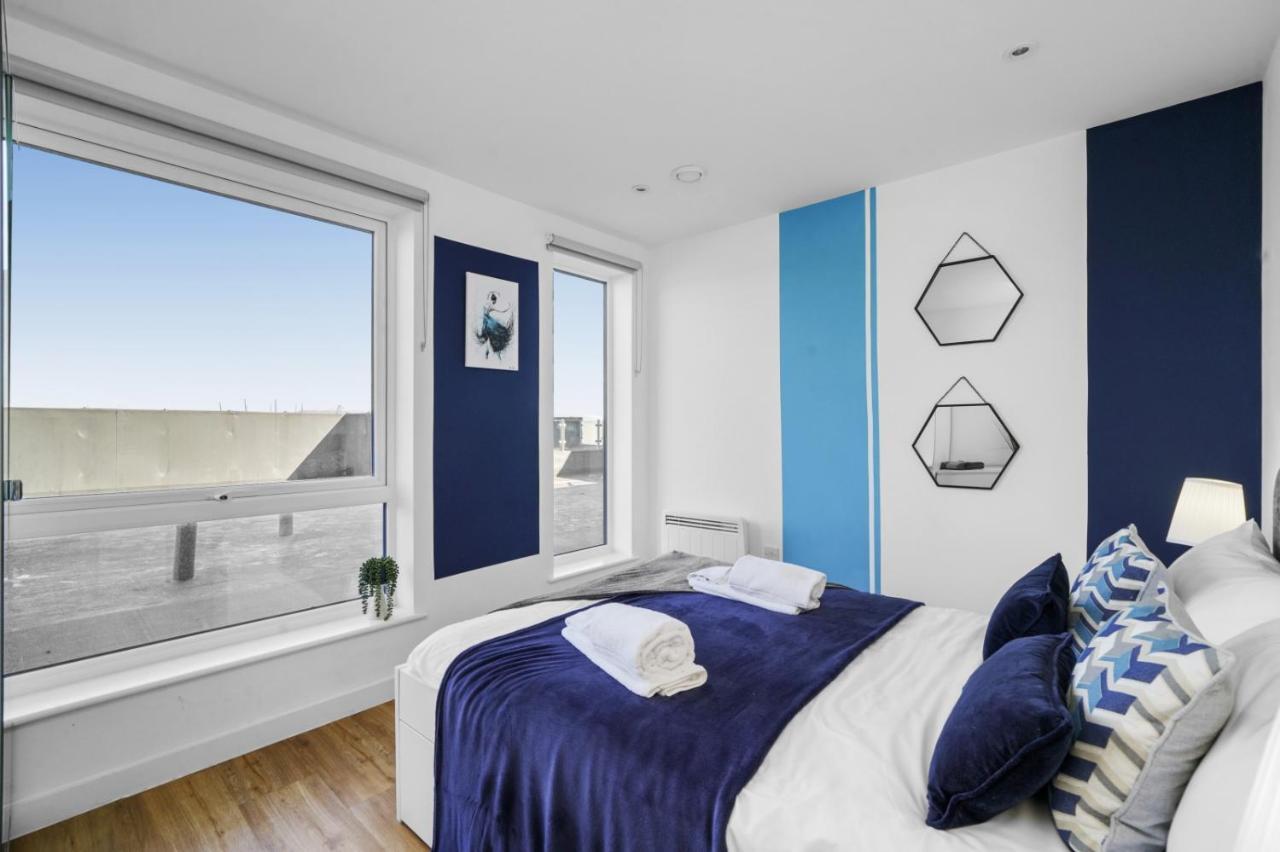 Stunning City Centre Penthouse - Sleeps 10 - Parking Manchester Exterior foto