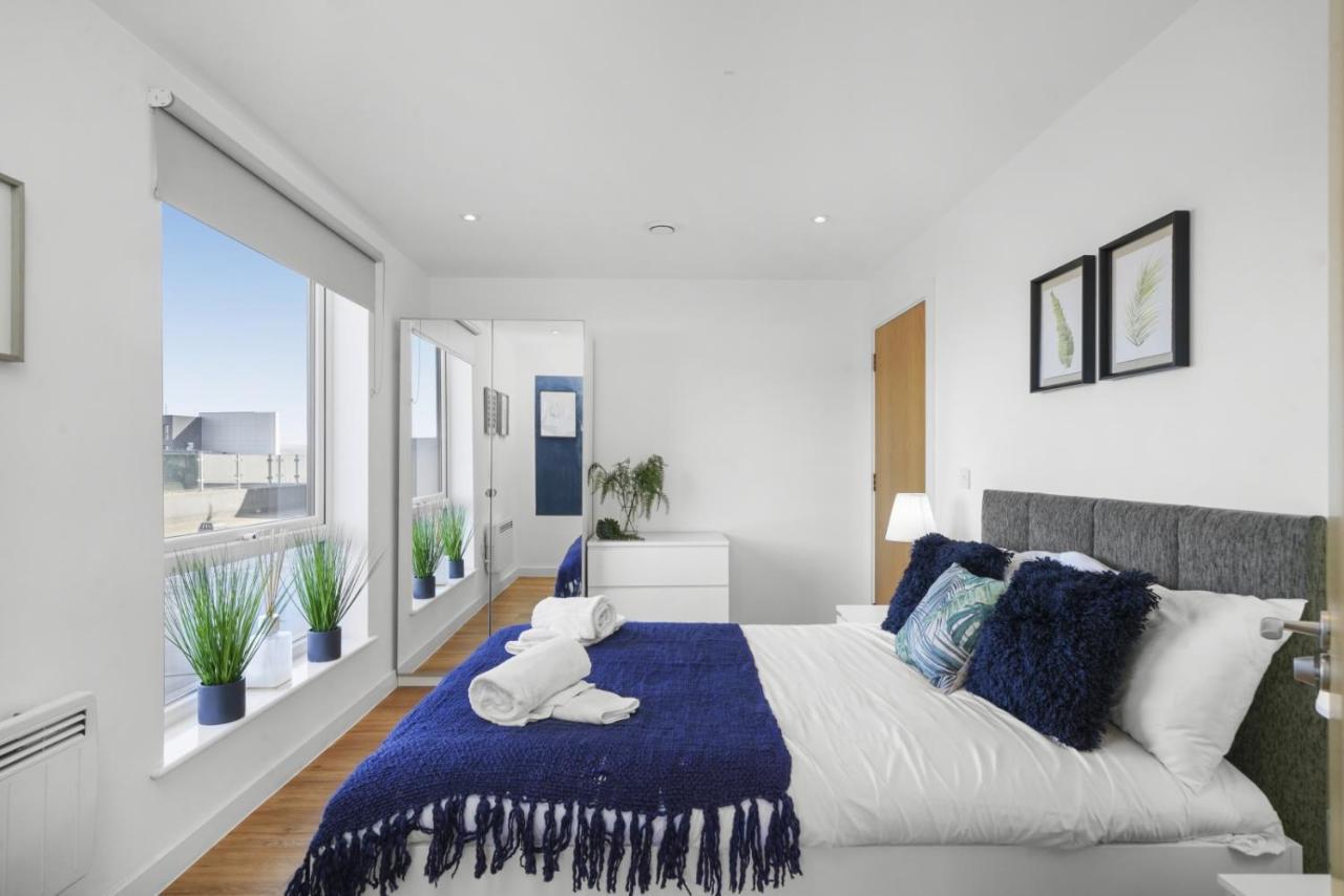 Stunning City Centre Penthouse - Sleeps 10 - Parking Manchester Exterior foto