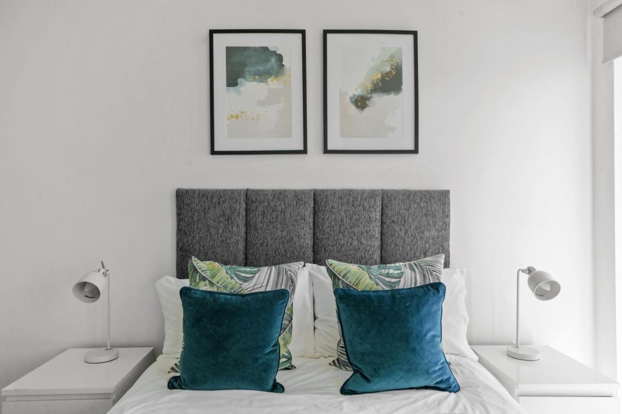 Stunning City Centre Penthouse - Sleeps 10 - Parking Manchester Exterior foto