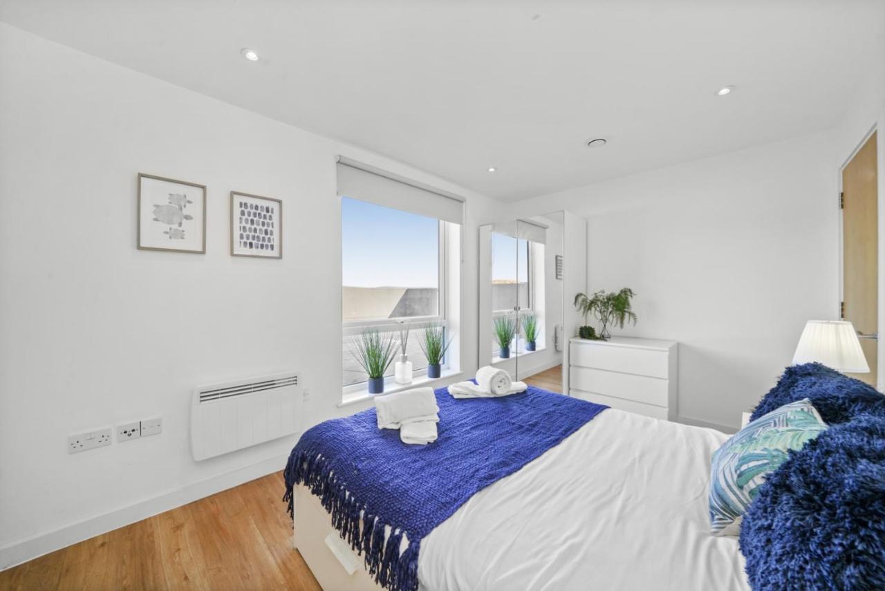Stunning City Centre Penthouse - Sleeps 10 - Parking Manchester Exterior foto
